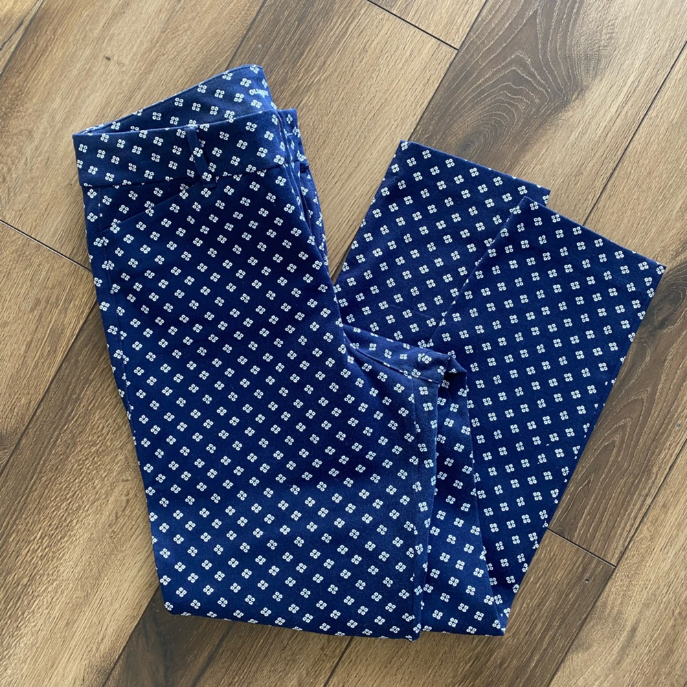 Navy Pattern High Rise Pixie Pants